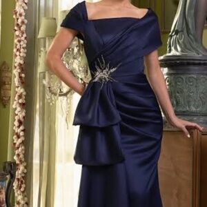Terani Couture navy blue satin size 16 gown